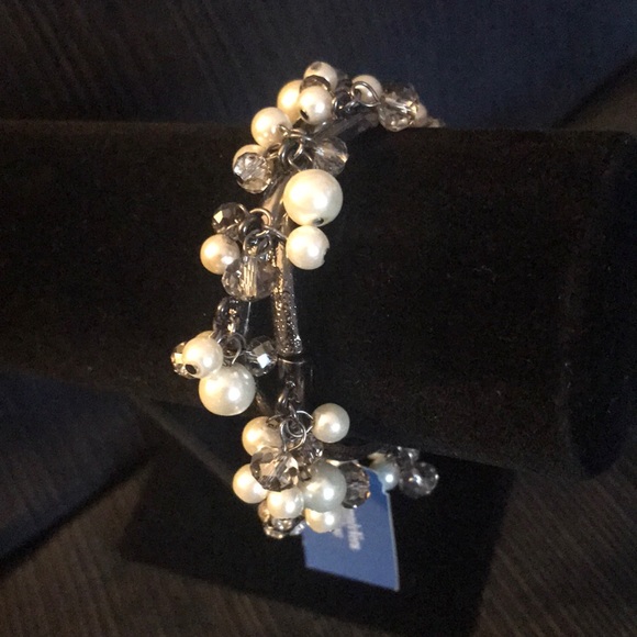 Simply Vera Vera Wang Jewelry - Simply Vera stretch bracelet